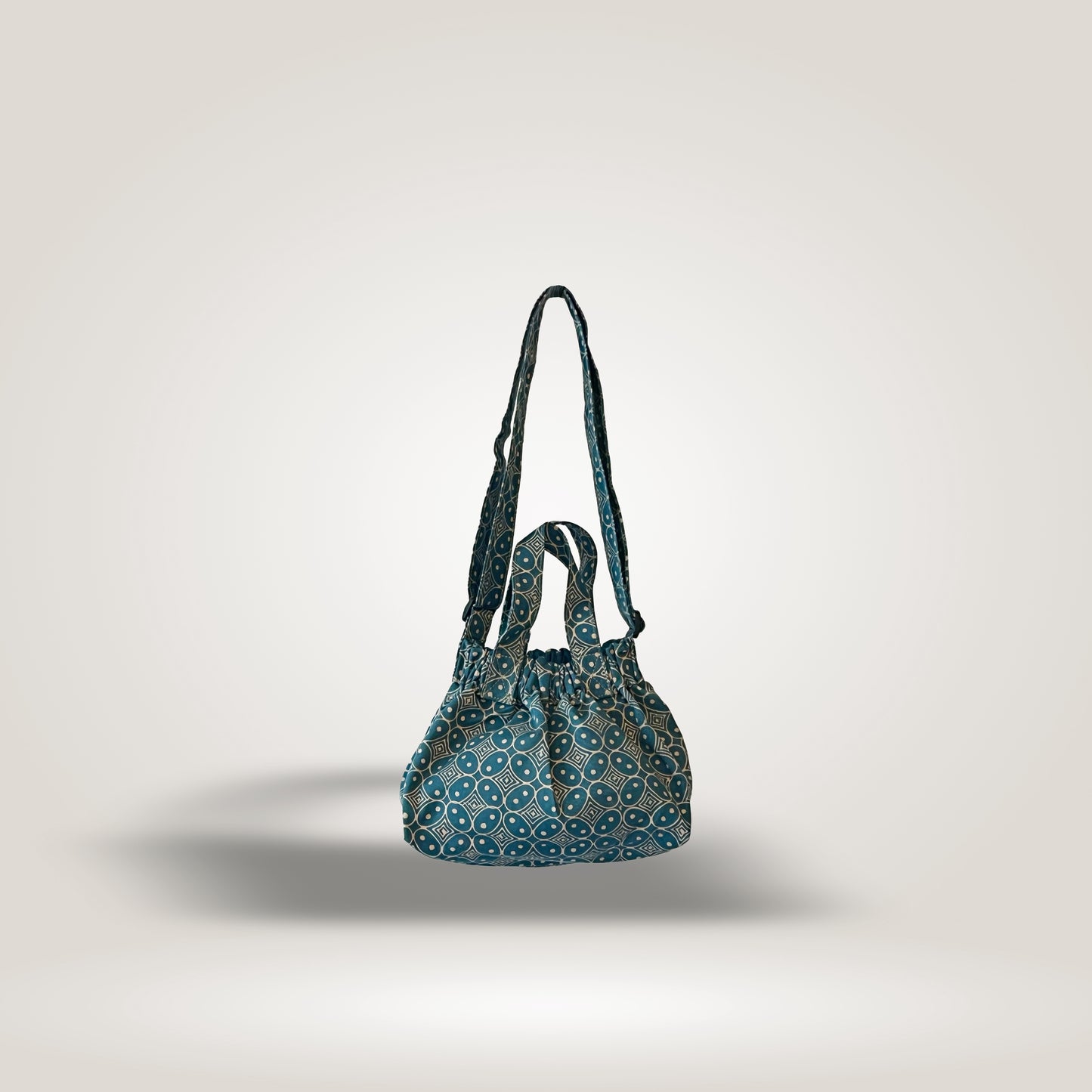 Batik Kawung Bag by YBI (Yayasan Batik Indonesia)